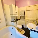 فندق مبيت وإفطار School House *