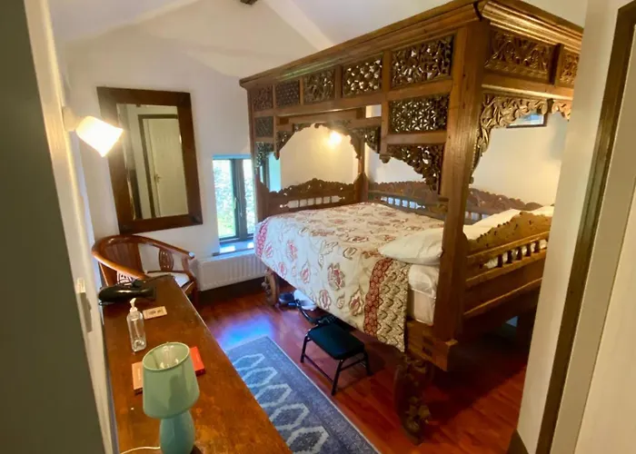 فندق مبيت وإفطار School House *